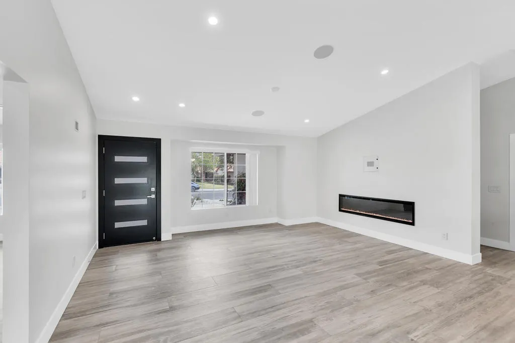 69835 Bluegrass Way, Cathedral City, California 92234 home-pic-11